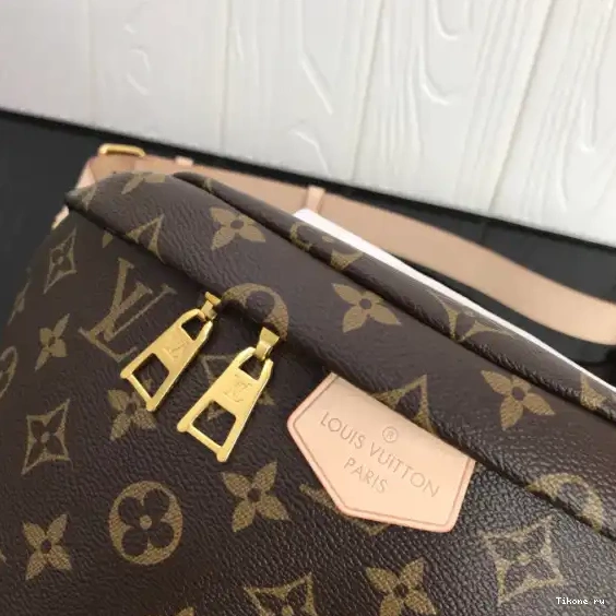 Affordable Bumbag Vuitton Louis 0625